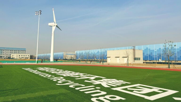 退役风机、光伏组件重焕新生！中国资环首个风热、光热示范项目正式投运