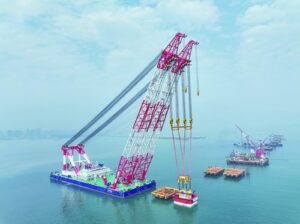 自主研发“两船一塔”，中交二航局掌握三大重器