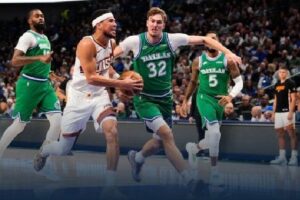 太阳力克独行侠迎4连胜 布克26+9 阿伦23分 弗拉格16+6+6