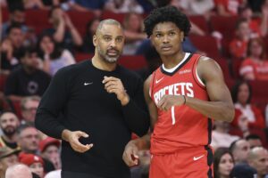 有什么让自己觉得很感恩？乌度卡：执教这支可爱的球队