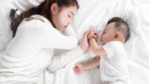 睡前的时间别浪费，请做好这些事，娃想不聪明都难