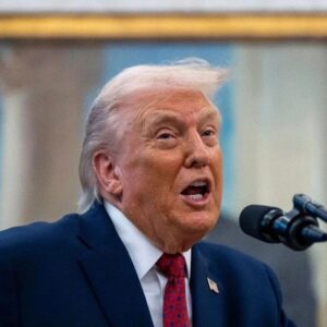 特朗普：将芬太尼列为“大规模杀伤性武器”