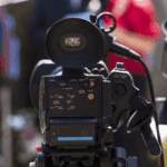 万科20亿元境内债展期初步方案：本金及利息兑付拟展期一年，票面利率维持不变