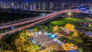 新华视点·2025年度盘点丨赛事、影视、演唱会……今年你跟着什么去旅行？