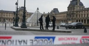 调查人员透露更多卢浮宫失窃案细节