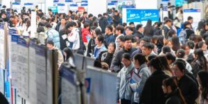 “压力并非只是感觉”，2025年中国就业市场怎么了
