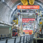 世界最大水下盾构隧道双层贯通