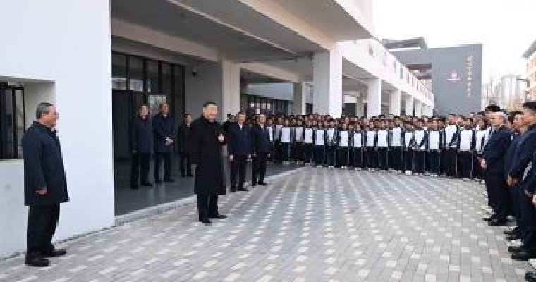 独家视频丨习近平在河北雄安新区考察