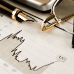 证监会主席：目前A股总市值超过110万亿元