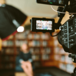 媒体：让智能经济发展成果惠及全社会